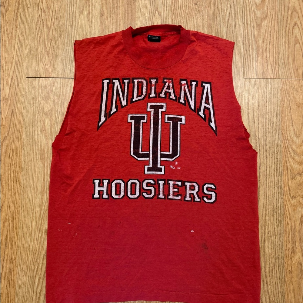 Red Vintage 1987 Indiana University Hoosiers T-shirt